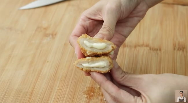 Udang keju ala Chef Devina Hermawan. (YouTube)